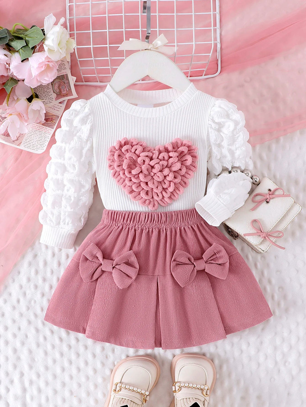 2PCS Winter New Style For 0-3 Year Old Girls, Comfortable Sweet And Cute Bubble Sleeves, Love Chapter Top + Pink Short Skirt Set - Astra Wear astrawear.ca
