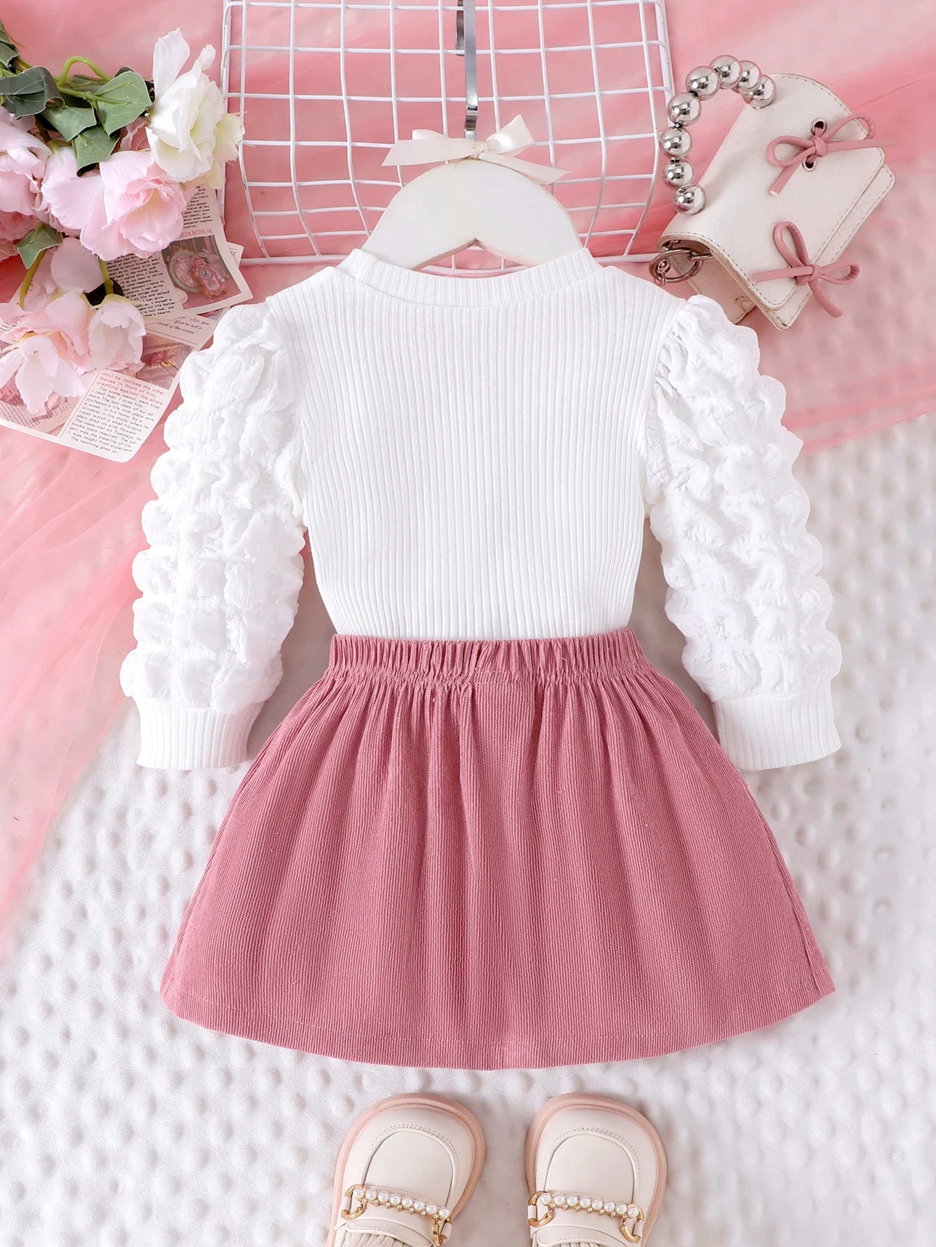 2PCS Winter New Style For 0-3 Year Old Girls, Comfortable Sweet And Cute Bubble Sleeves, Love Chapter Top + Pink Short Skirt Set - Astra Wear astrawear.ca