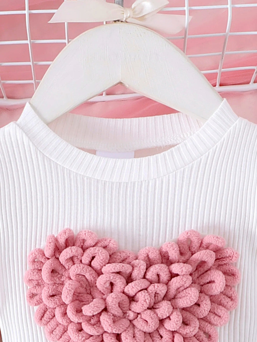 2PCS Winter New Style For 0-3 Year Old Girls, Comfortable Sweet And Cute Bubble Sleeves, Love Chapter Top + Pink Short Skirt Set - Astra Wear astrawear.ca