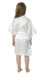 Peignoir enfant effet satiné – Coupe kimono et ceinture