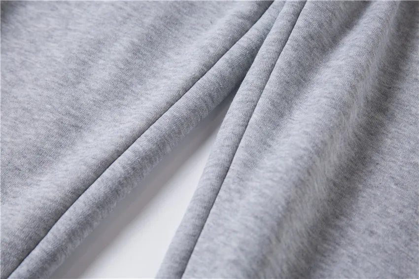 Hoodie femme uni – Coupe régulière et capuche
