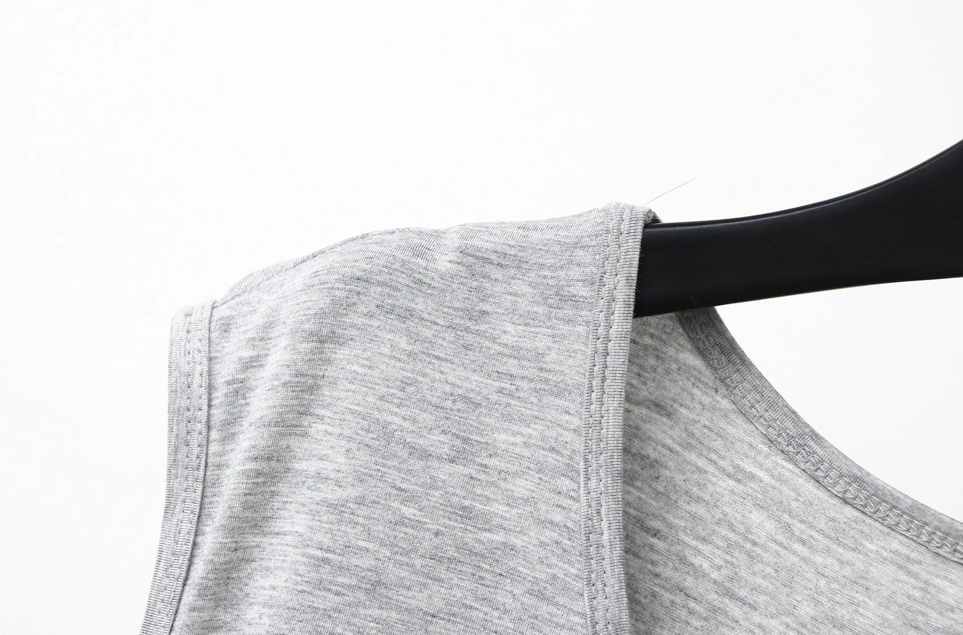 Men's Sleepwear Vest Long Dress Comfortable Home Clothes Bathrobe Sexy Nightwear Spring Summer Autumn Winter Youth Pajamas ﻿