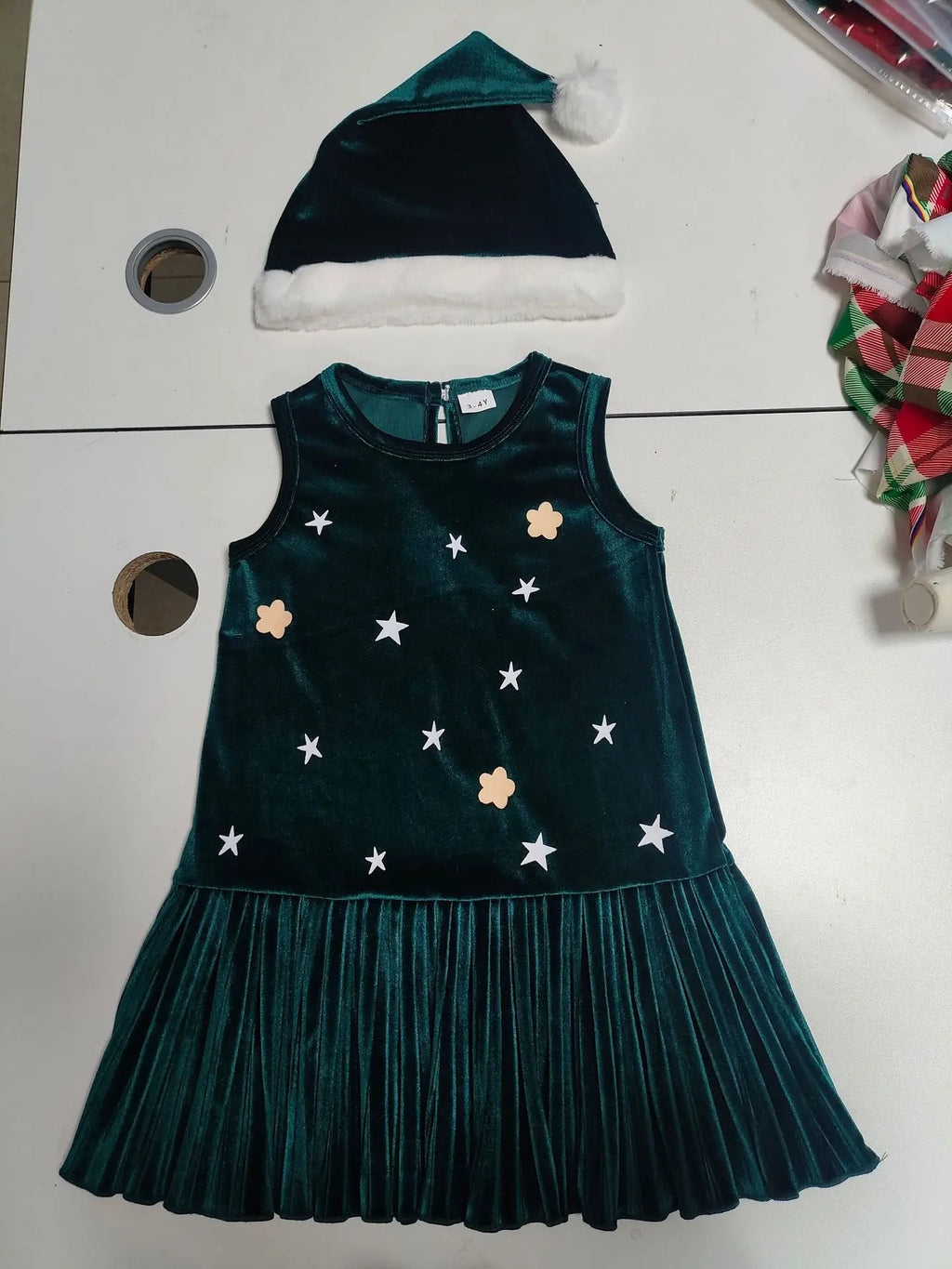 New 1-6Y Baby Kids Velvet Dresses for Girls Sleeveless Stars Printed