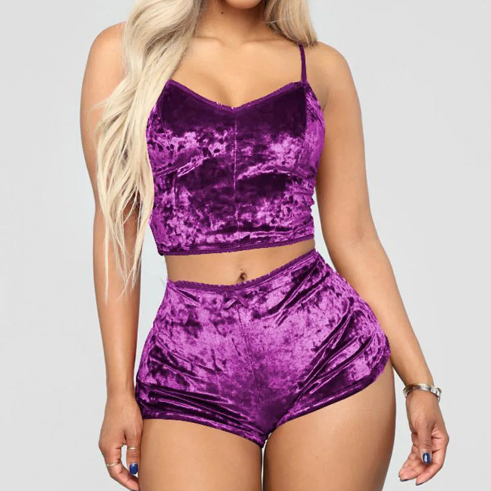 Women's Velvet Polyester Comfortable V-neck Underwear Setcamisole+shorts Pajamas Set Home Clothes Sleeveless Shorts