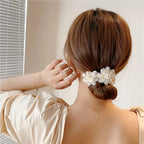Accessoire à chignon fleuri – Ornements effet perlé
