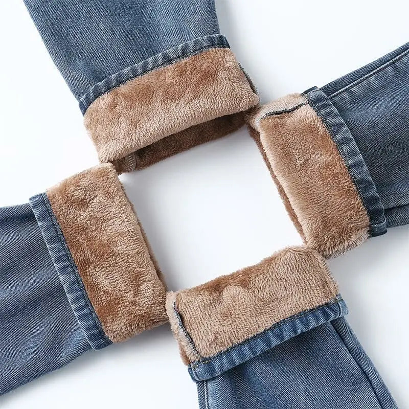 Velvet Thickened New Jeans Female Straight Pants Loose 2023 Winter Korean High-waisted Outside Wearing Warm Harun Pants