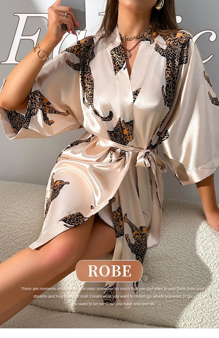 Robe kimono femme satinée – Col V et ceinture