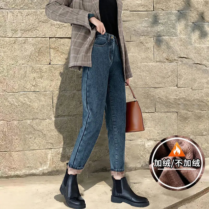 Velvet Thickened New Jeans Female Straight Pants Loose 2023 Winter Korean High-waisted Outside Wearing Warm Harun Pants