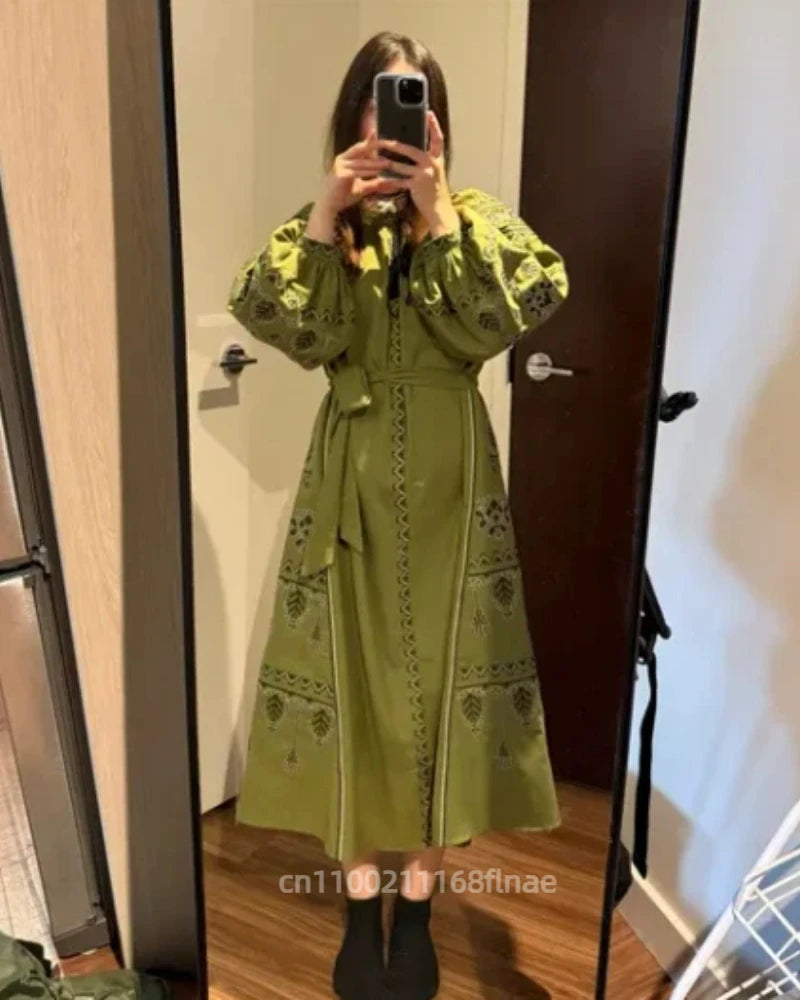 European Retro Ethnic Style Dress for Women in Spring and Autumn, Embroidered Lace Up Lantern Sleeves, Waist Cinching Long Skirt