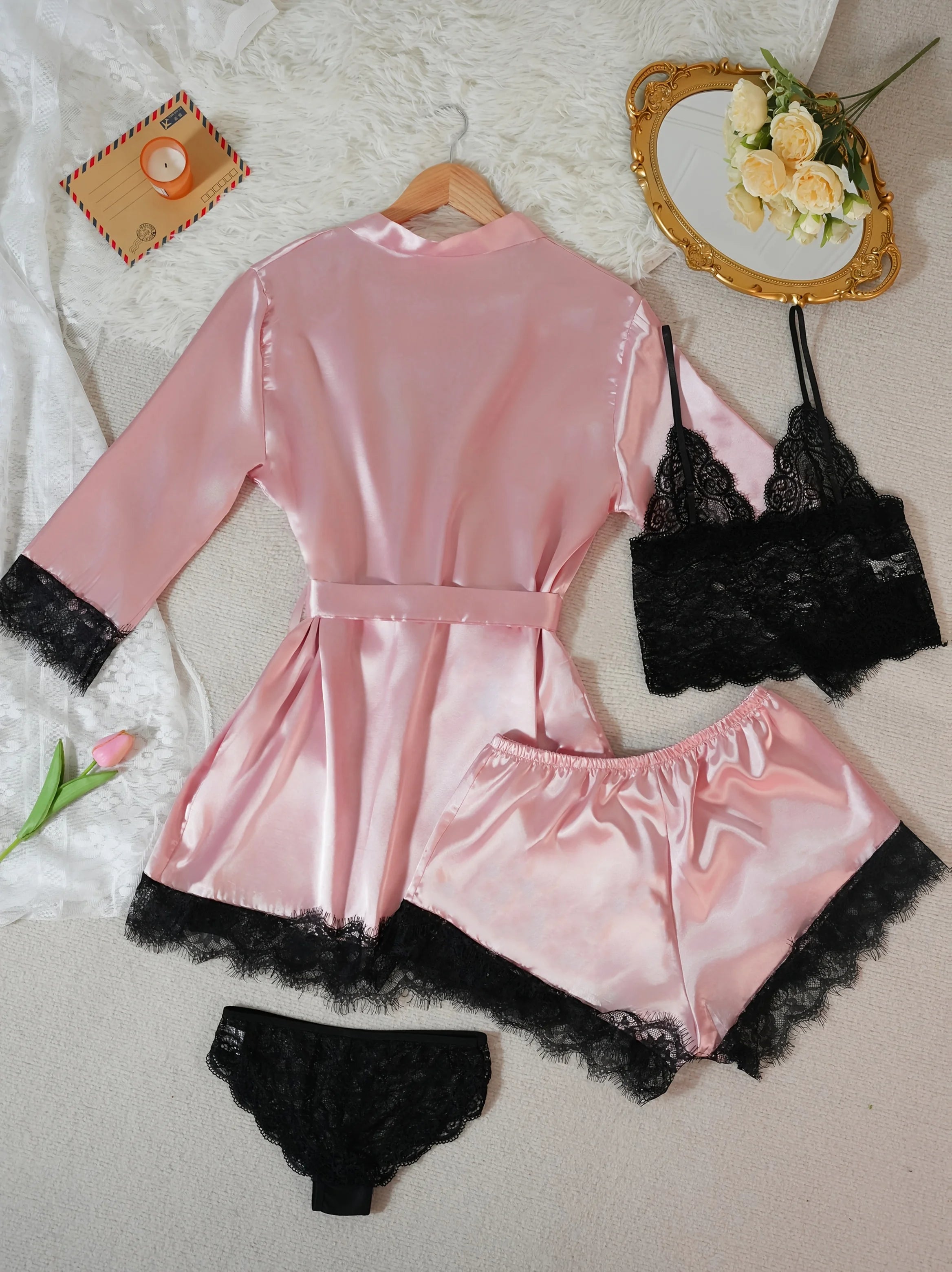 Ensemble Pyjama Satin 4 Pièces avec Robe