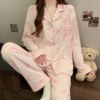 Pyjama femme rose à rayures et nœuds – Ensemble long