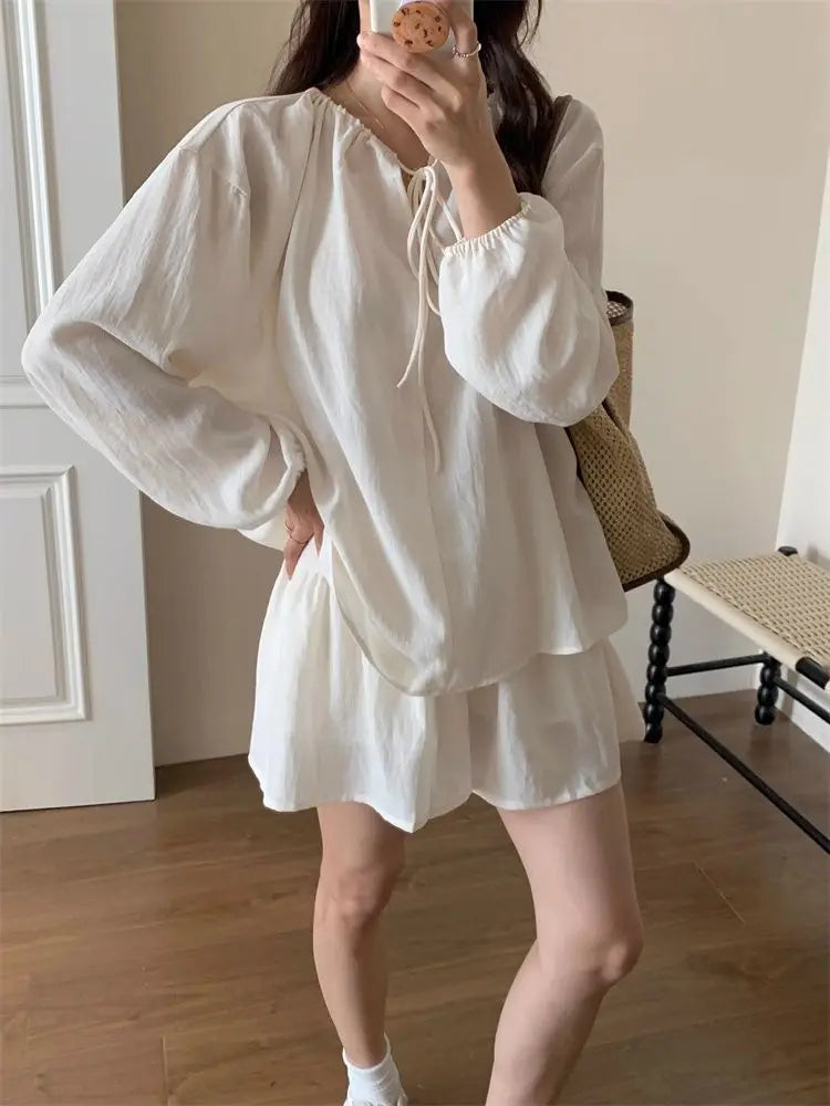 Plus-size Fashionable and Casual Women's Summer Outfit for Plus-size Loose Sunscreen Long-sleeved Top with Shorts Two-piece Set