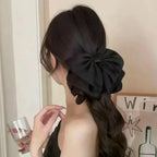 Barrette à grand nœud superposé – Noir ou beige