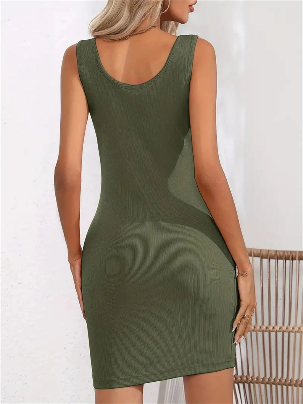 Fashion Solid U Neck Sleeveless  Flattering Bag Hip Bodycon Dress For Women Embracing Design Perfect for Casual & Party Style