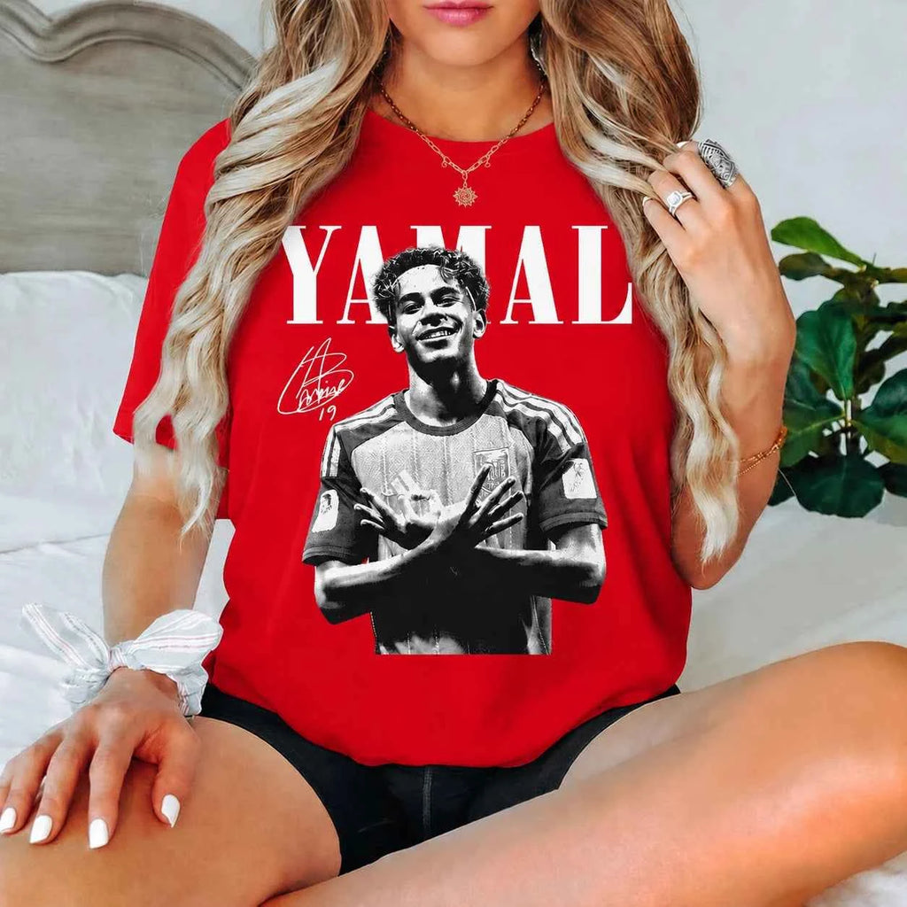Lamine Yamal Spain Signature Vintage Soccer Comfort T Shirt Men Women Can All Wear This 2026 Championship Football Fan T-shirt