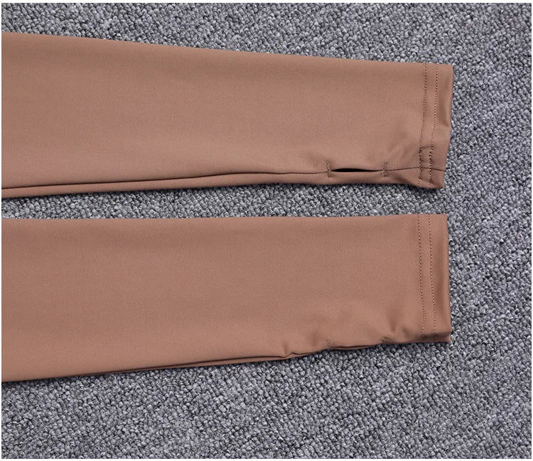 Veste zippée femme – Col montant et coupe ajustée