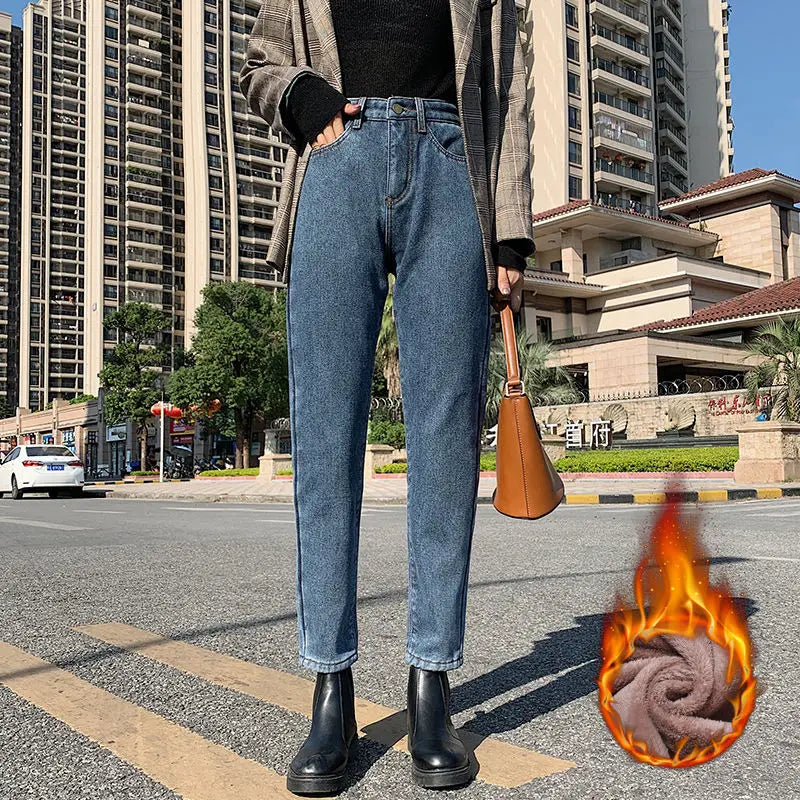 Velvet Thickened New Jeans Female Straight Pants Loose 2023 Winter Korean High-waisted Outside Wearing Warm Harun Pants