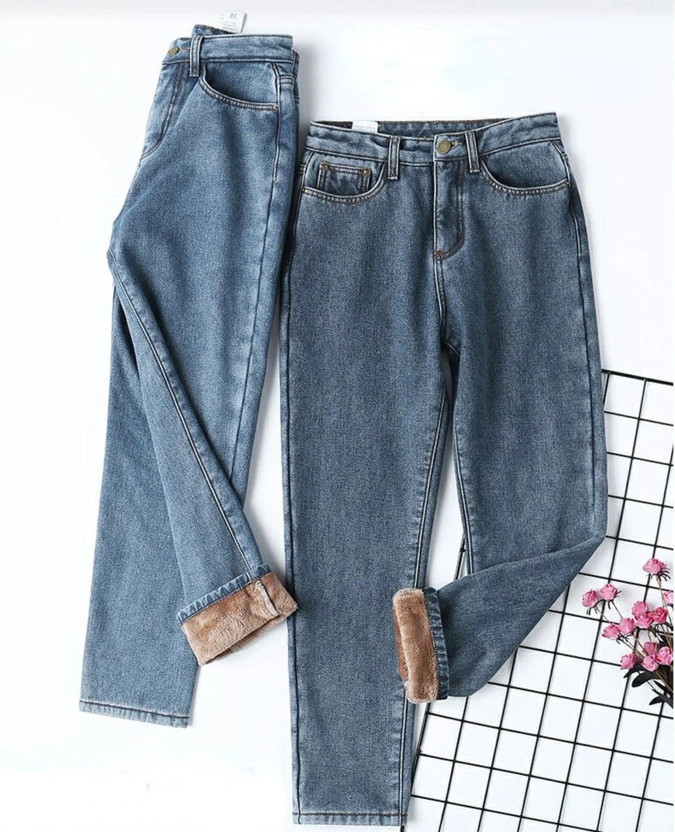 Velvet Thickened New Jeans Female Straight Pants Loose 2023 Winter Korean High-waisted Outside Wearing Warm Harun Pants