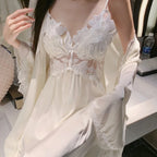 Tenue de nuit femme satinée – Nuisette ou ensemble robe