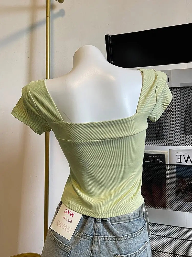 T-shirt Femme Col Carré Slim Fit – Style Coréen