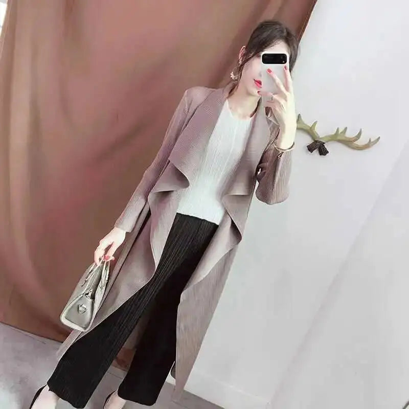 Trench-Coat Femme Plissé LANMREM – Col Revers Ample Cardigan Printemps Été 2025