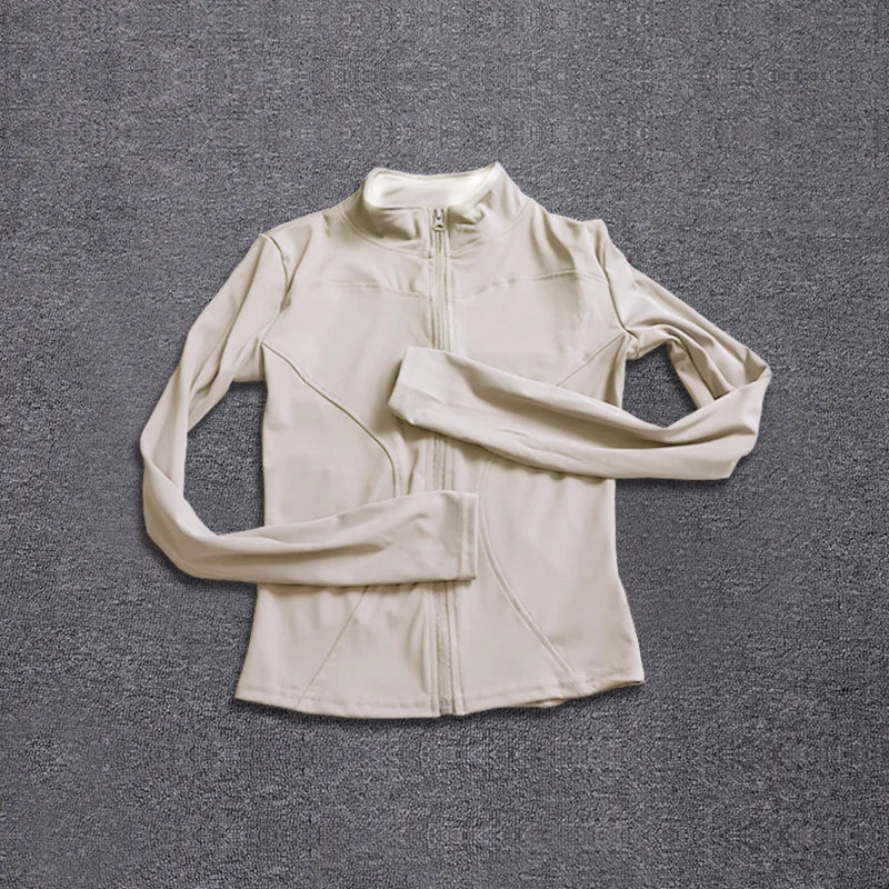 Veste zippée femme – Col montant et coupe ajustée