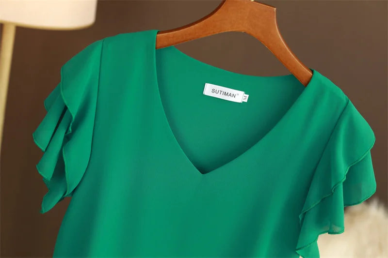 2026 Fashion Summer Dress Women Blouse Top New Short Sleeved V-neck Chiffon T-shirt Women's Loose and Versatile Small Shirt
