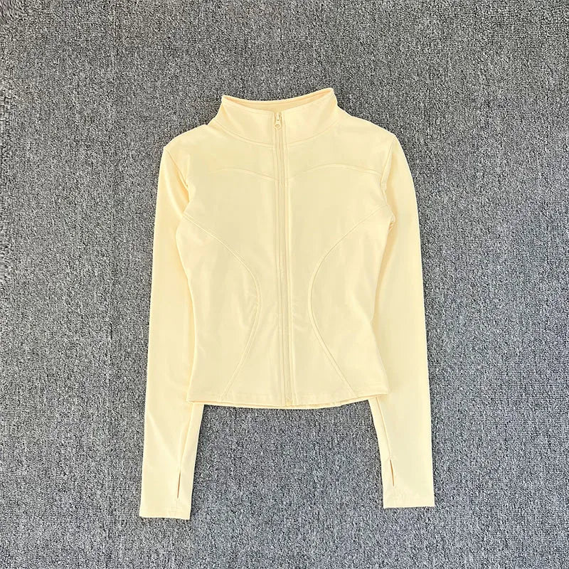 Veste zippée femme – Col montant et coupe ajustée