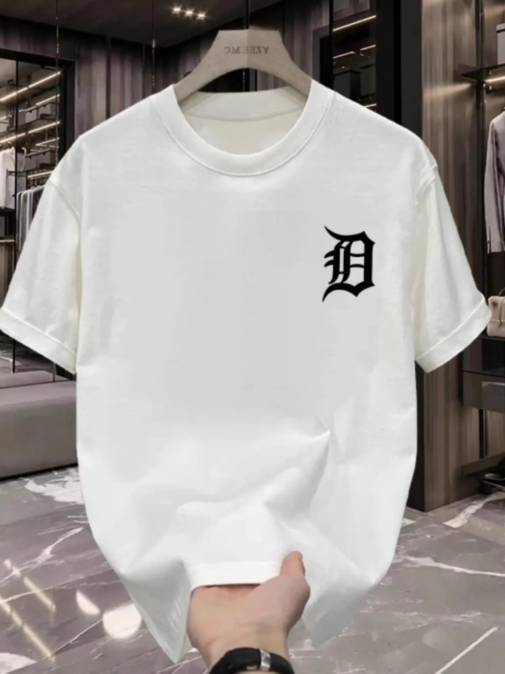 [High-quality Men's Clothing] Cotton Short-sleeved T-shirt Versatile Loose Minimalist Printing Creative Design Trendy Brand Top