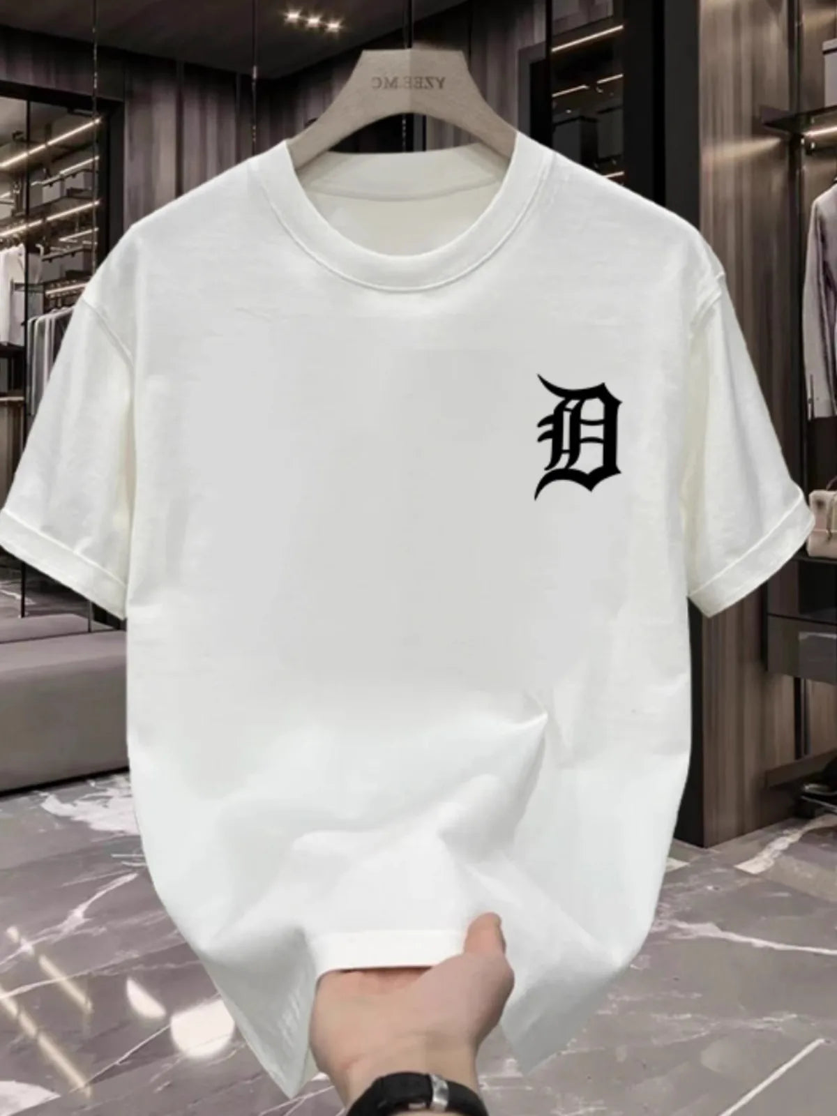 [High-quality Men's Clothing] Cotton Short-sleeved T-shirt Versatile Loose Minimalist Printing Creative Design Trendy Brand Top