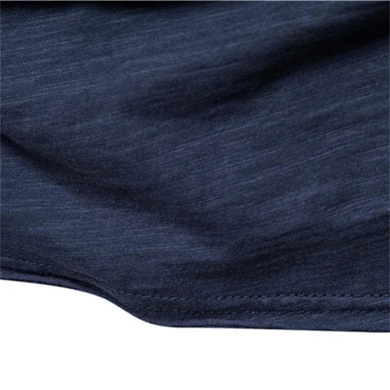 T-shirt homme en coton – Col V slim casual