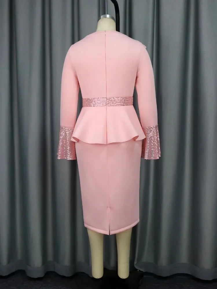 Robe femme à volants – Coupe fourreau et manches longues