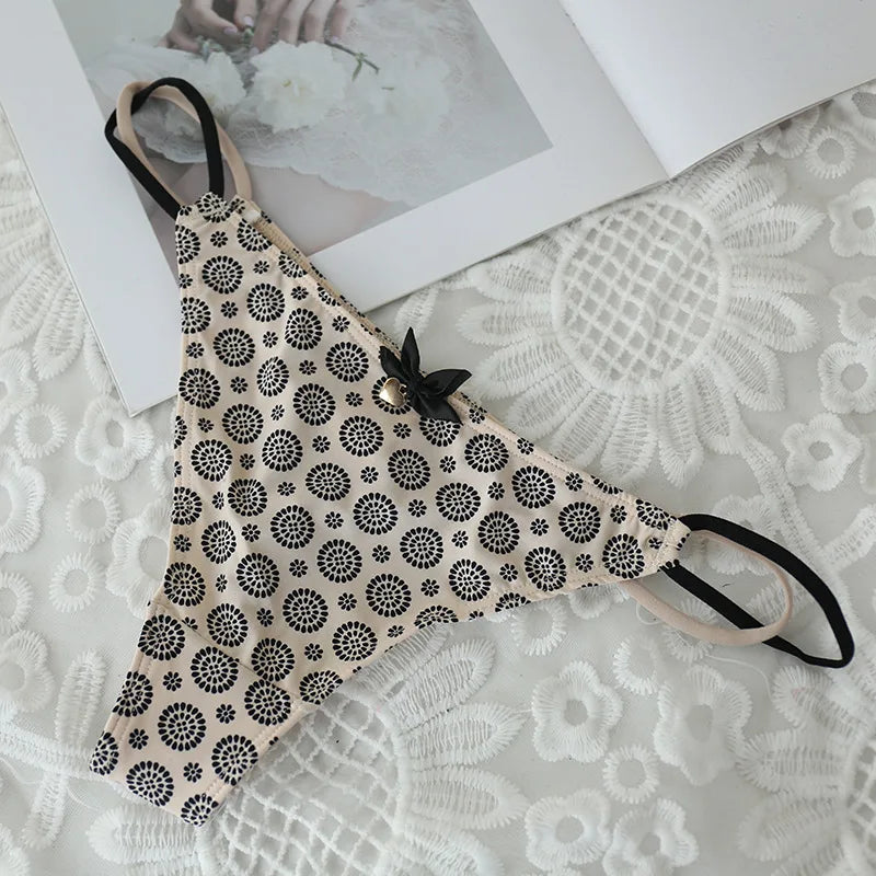 New Solid Nylon Direct Selling Girls Panties students fashion Briefs Young Girl Underwear Leopard  6pc/lot lovely