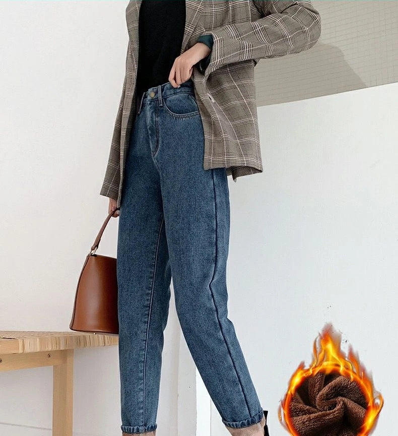 Velvet Thickened New Jeans Female Straight Pants Loose 2023 Winter Korean High-waisted Outside Wearing Warm Harun Pants