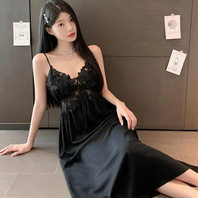 Tenue de nuit femme satinée – Nuisette ou ensemble robe