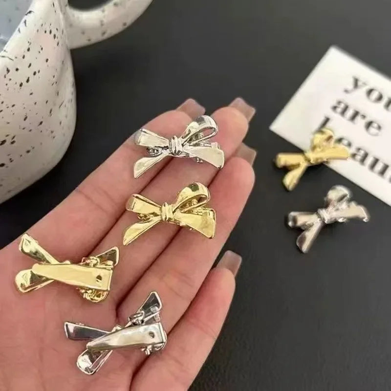 4Pcs/set of Women's New Golden Bow Mini Hairpins, Sweet and Cool Girl Bangs Hairpins and Hair Accessories