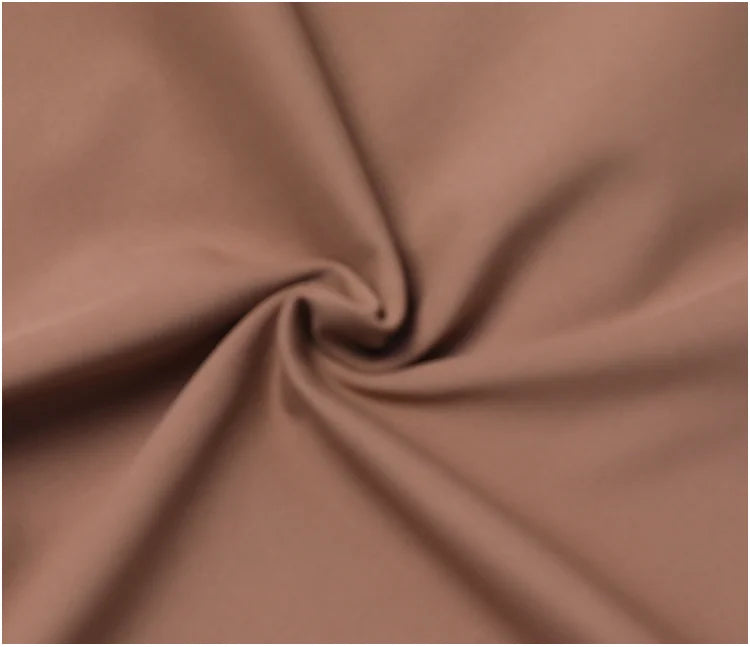 Veste zippée femme – Col montant et coupe ajustée