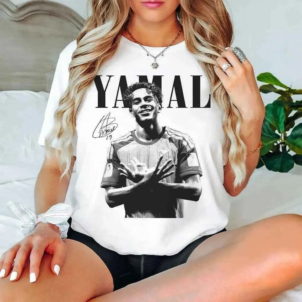 Lamine Yamal Spain Signature Vintage Soccer Comfort T Shirt Men Women Can All Wear This 2026 Championship Football Fan T-shirt