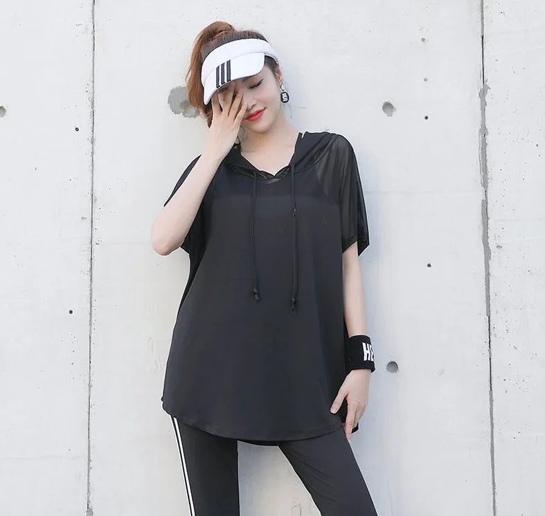 Hoodie femme uni – Coupe régulière et capuche