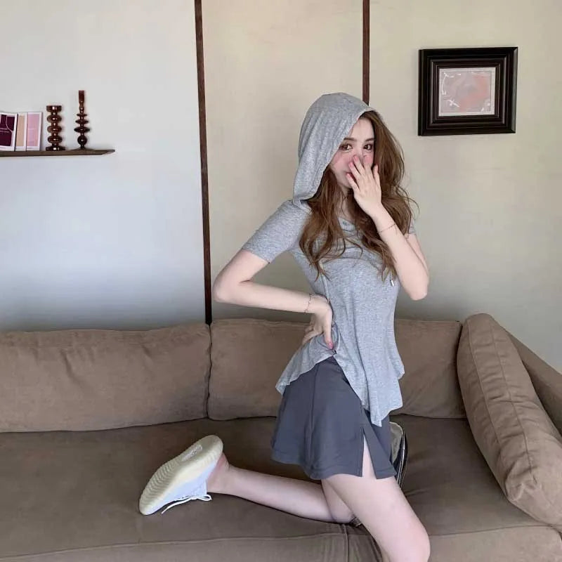 Hoodie femme uni – Coupe régulière et capuche
