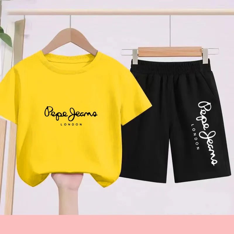 Children's Sportswear Set - White T-shirt + Shorts - Personalized Letter T-shirt Suitable for Boys and Girls Aged 3 to 13 - Astra Wear astrawear.ca