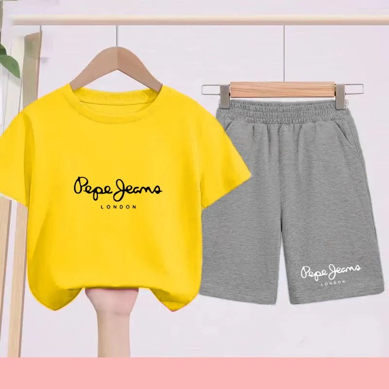 Children's Sportswear Set - White T-shirt + Shorts - Personalized Letter T-shirt Suitable for Boys and Girls Aged 3 to 13 - Astra Wear astrawear.ca
