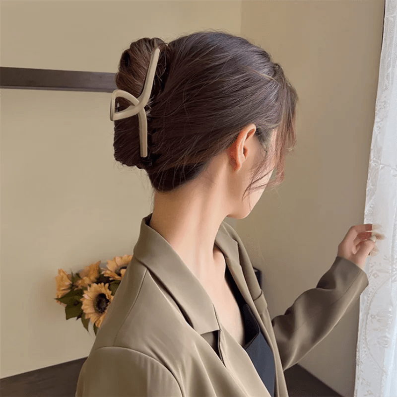 New large pan hair clip net red hair clip women's back hair clip hair volume more shark clip headwear - Astra Wear astrawear.ca